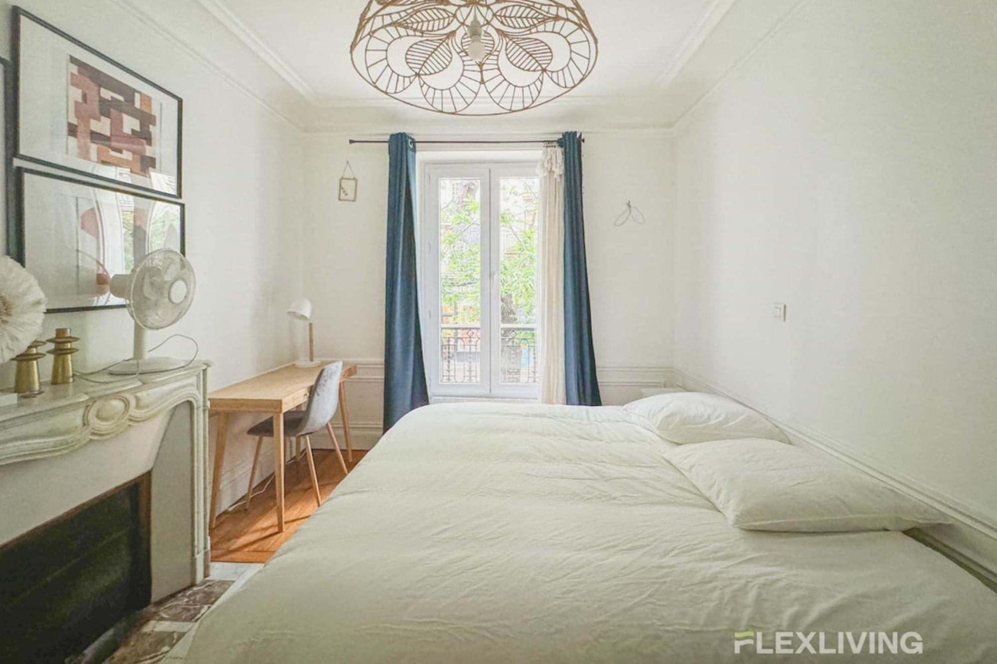 Flexliving - Whole - Caulaincourt Apartment *