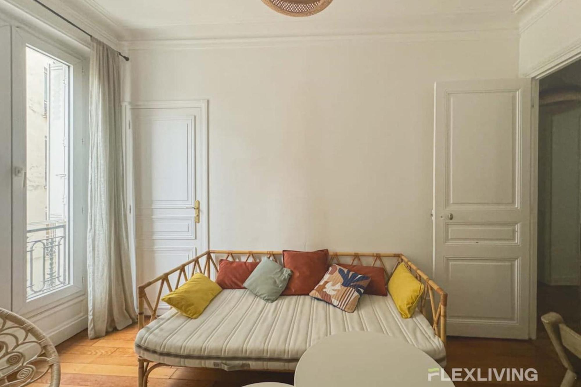 Flexliving - Whole - Caulaincourt Paris